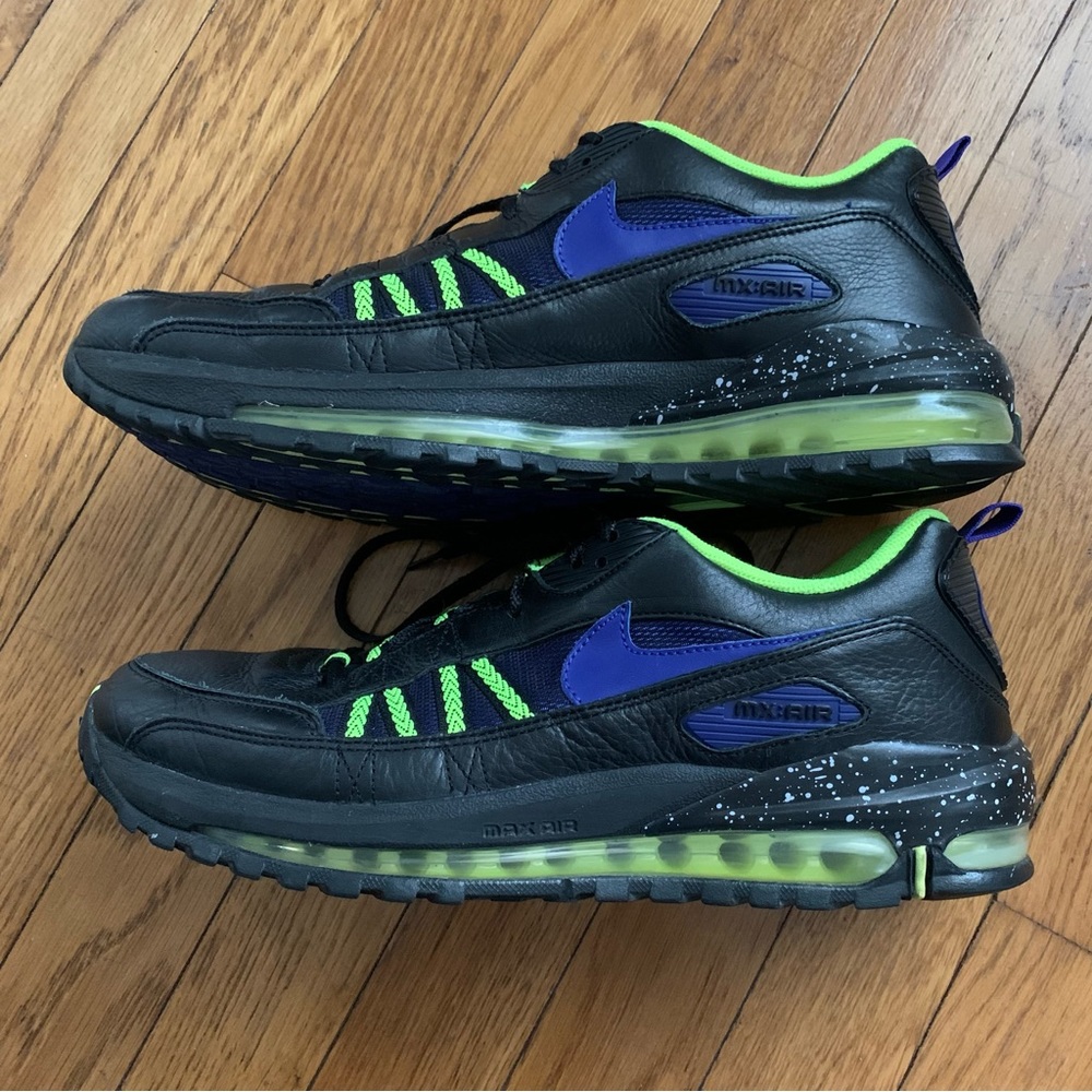 Nike Men’s Air Max
